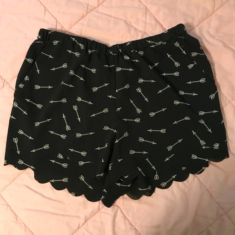 Anthropologie scalloped shorts